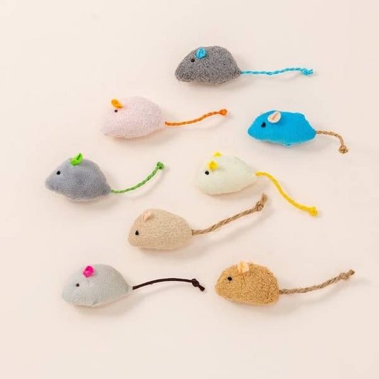 Small mouse toy