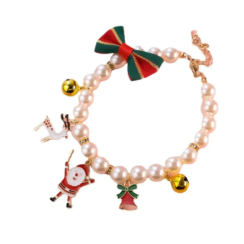 Christmas pearl necklace